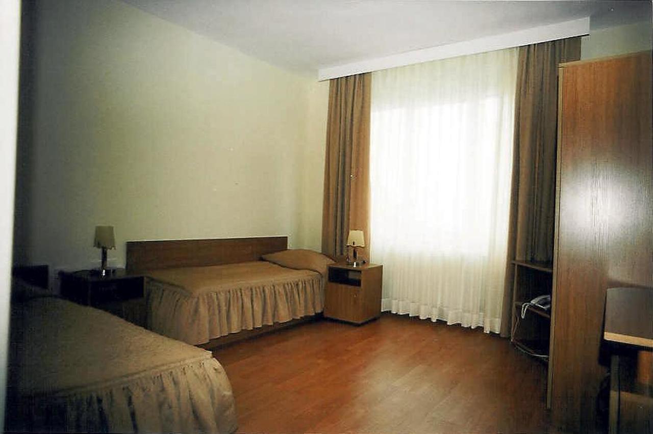 Paradise Hotel Madzharovo Dış mekan fotoğraf