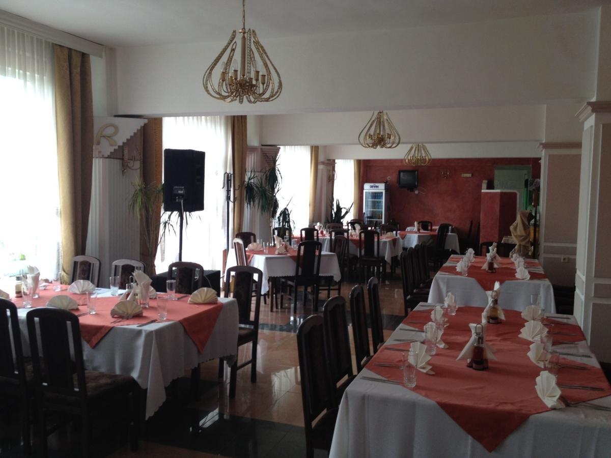 Paradise Hotel Madzharovo Dış mekan fotoğraf